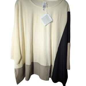 Wynne Layers Geo Crepe top Size M NWT